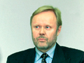Erkki V�h�maa